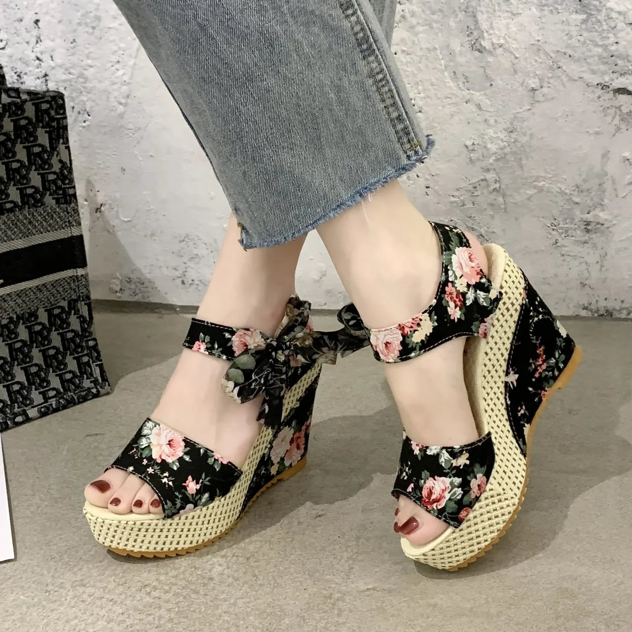 Summer sandals