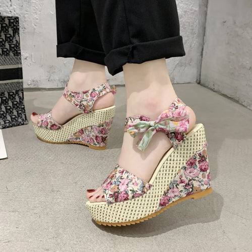 Summer sandals