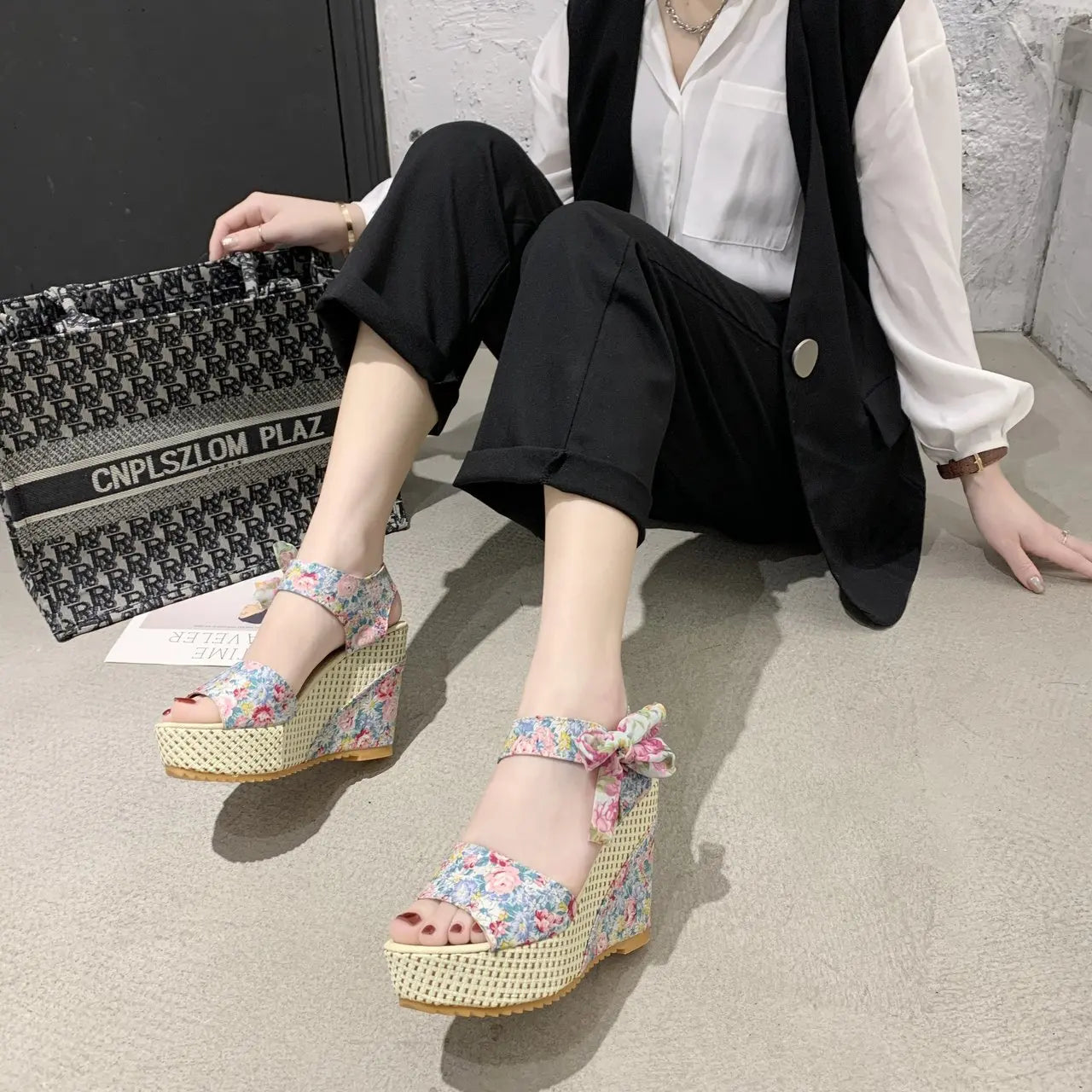 Summer sandals