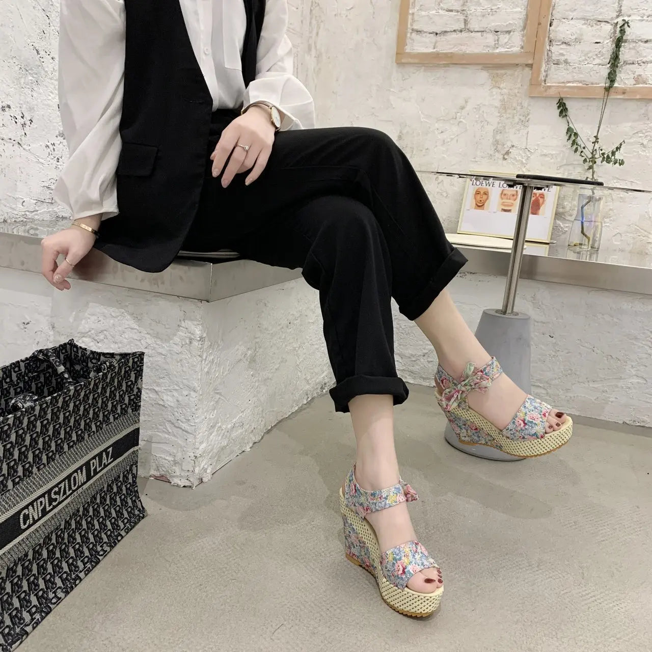 Summer sandals